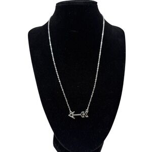 Silver Tone Arrow Charm Pendant Necklace Chain Chic Fashion Jewelry 17 in L